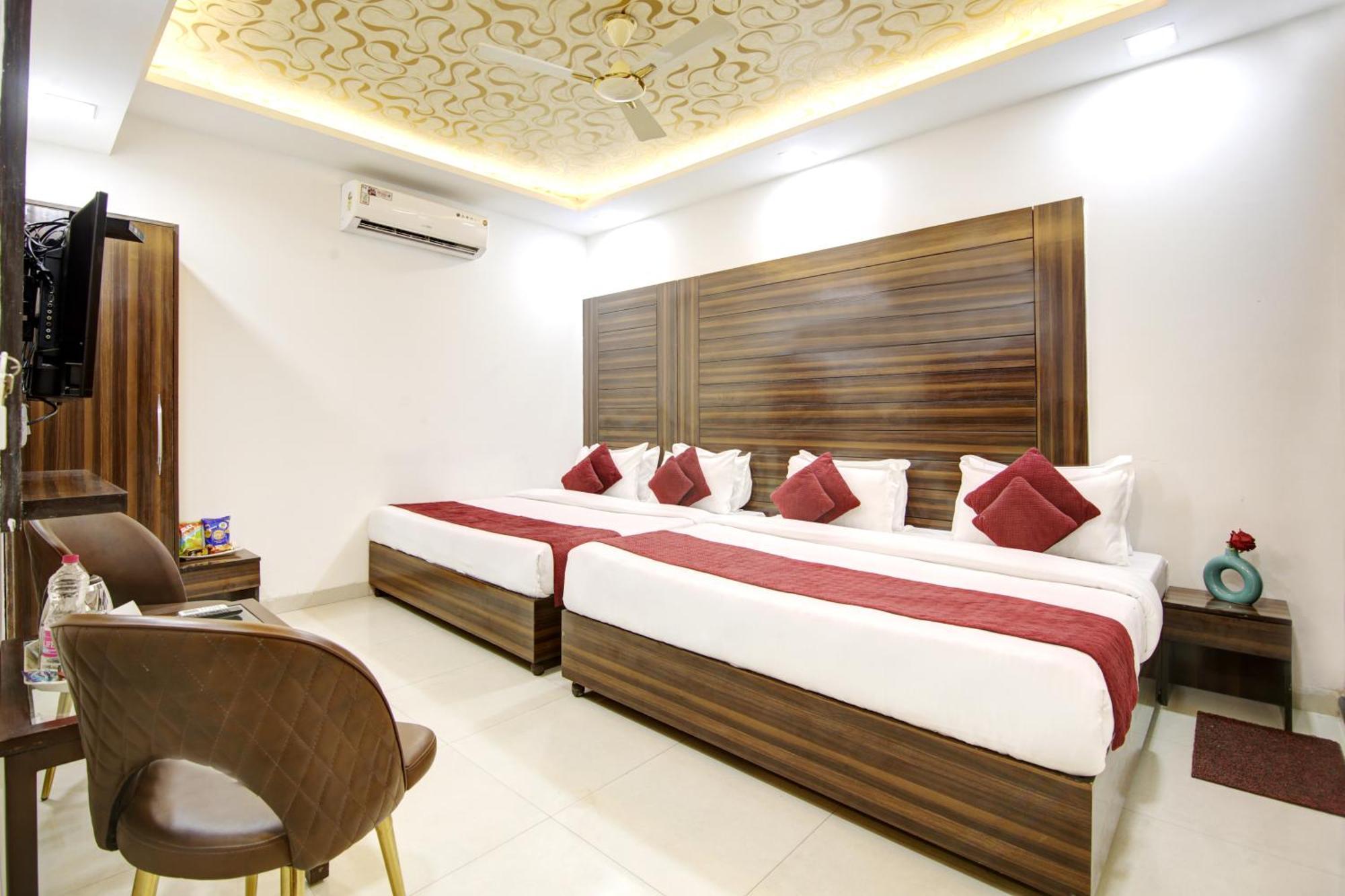 Airport Hotel Chanakya Delhi Нью-Делі Екстер'єр фото